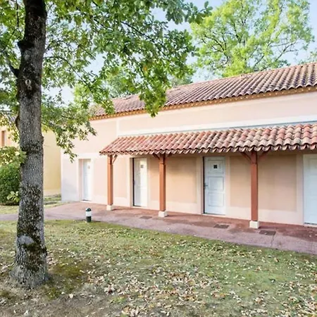Apartment Residence Du Lac Monflanquin Duplex 1 Chambre, 5 Personnes, 33M2 *