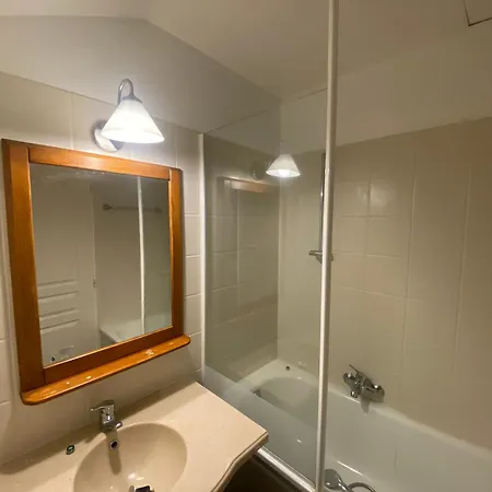 Apartment Residence Du Lac Monflanquin Duplex 1 Chambre, 5 Personnes, 33M2 *
